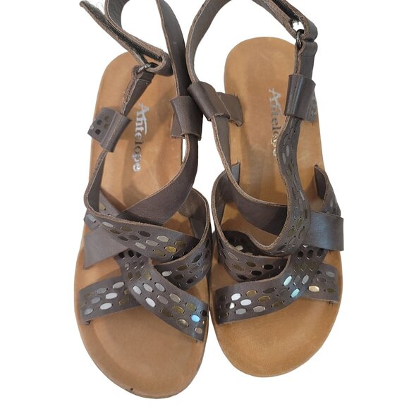 Antelope NWOT leather Wedge Sandals With metal stud Strap detail Grey Size 37 - Picture 10 of 14